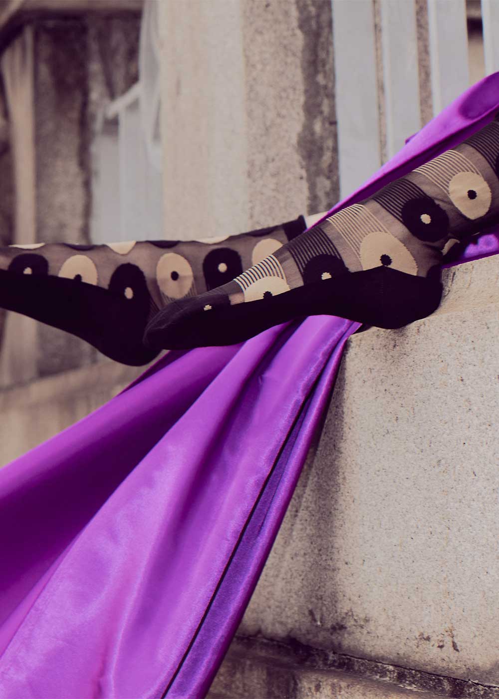 Asymmetrical Pattern Mid-Calf Socks